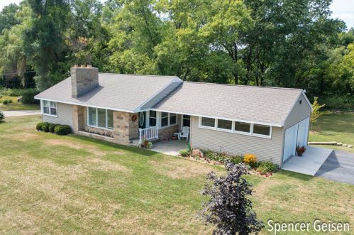 1235 Bridge St, Belding, MI 48809-9706