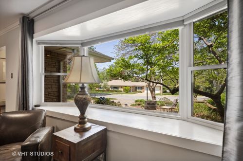 520 Pr Ave, Naperville IL 60540-6716 exterior