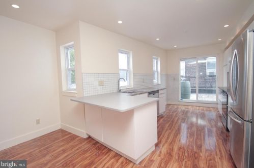 2229 Frankford Ave, Philadelphia PA  19125-2007 exterior