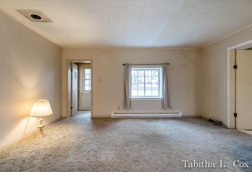 624 Slocum St, Sylvan Beach MI 49461-1213 exterior