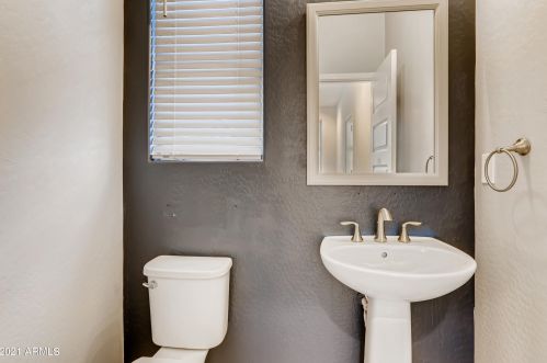 25772 20 Ln, Phoenix AZ 85041-7716 exterior