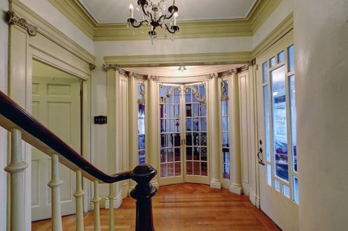 172 Pond St, Woonsocket RI  02895-2007 exterior