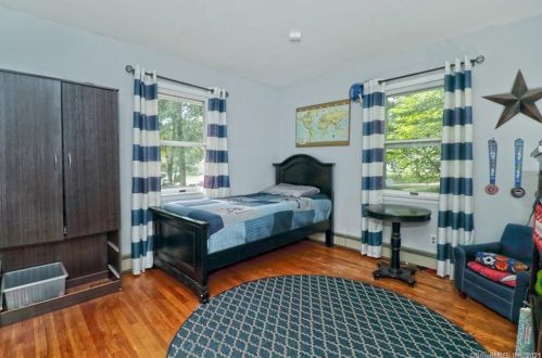 26 Dauria Dr, Seymour CT 06483-2305 exterior