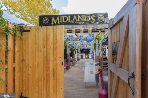 907 Euclid St, Washington DC  20001-3943 exterior