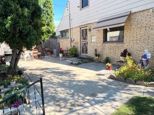 3619 86, Milwaukee WI 53228-1509 exterior