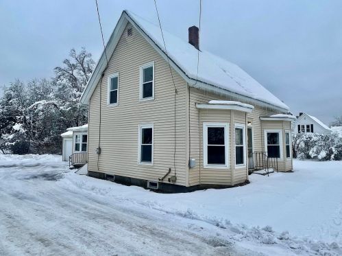 48 Pembroke Rd, Concord NH  03301-5642 exterior