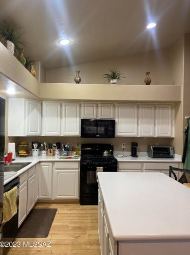 4434 Paseo Don Rolando, Tucson AZ  85746-8465 exterior