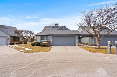 664 Evergreen Ct, Milwaukee WI 53217-1608 exterior