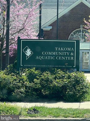 6718 3rd St, Washington DC  20012-2749 exterior