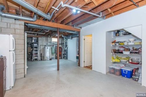 29 Cedarwood Ter, West Paterson NJ exterior