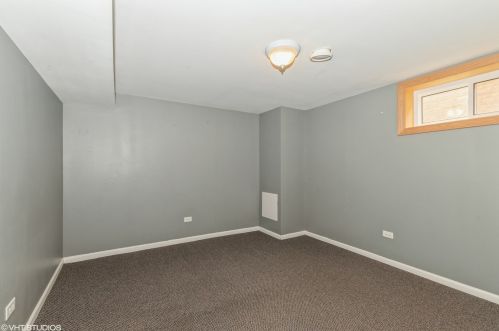 11236 Sacramento, Chicago IL 60655-2302 exterior