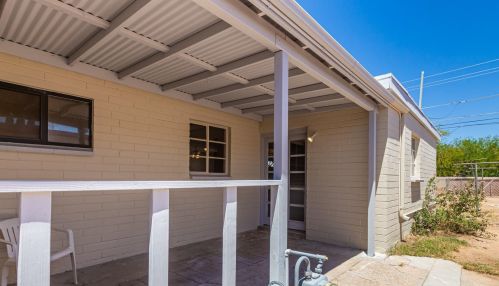 2305 19th St, Tucson AZ  85719-7016 exterior