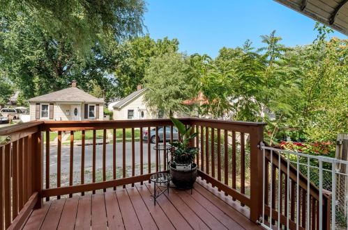 4005 Schiller Pl, Saint Louis MO 63116-3347 exterior