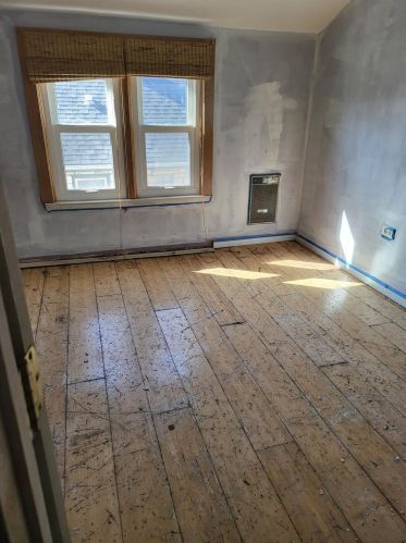 3863 55, Milwaukee WI 53220-2045 exterior