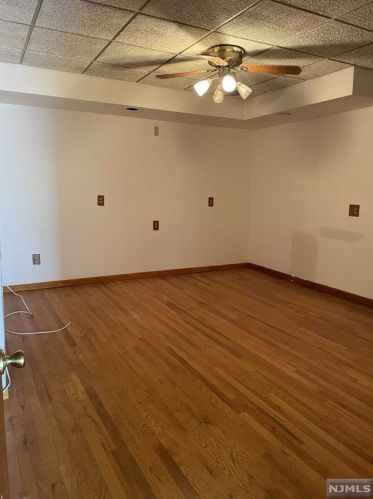 114 Pne St, Cliffside Park NJ 07010-1018 exterior