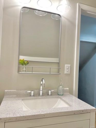 5487 Pernod Ave, Saint Louis MO 63139-1505 exterior