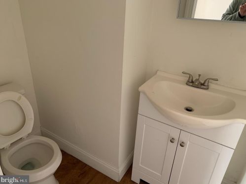 5335 Addison St, Philadelphia PA  19143-1402 exterior