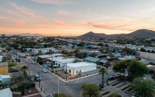 1045 Anita Ave, Tucson AZ  85705-7515 exterior