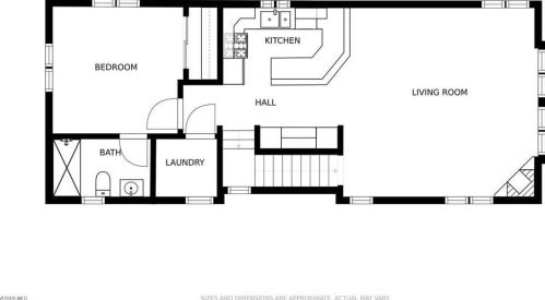 320 Rossmore Dr, Oxnard CA  93035-4465 exterior