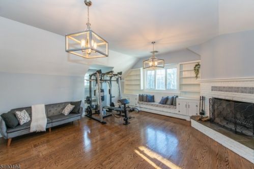 752 Ridge Road Ter, Kinnelon NJ  07405-2132 exterior