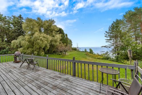 7321 County Road Ls, Manitowoc WI 54220-8881 exterior