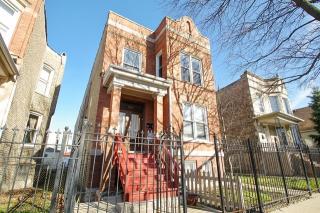 1629 Kedvale Ave, Chicago IL  60639-5211 exterior