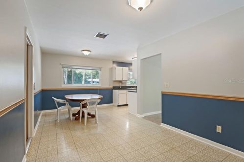 12403 53rd St, Tampa FL 33617-1451 exterior