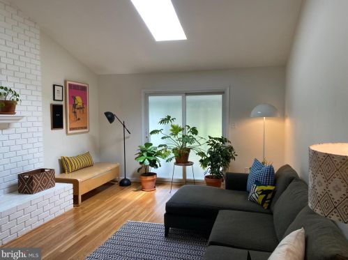 11507 Lovejoy St, Silver Spring MD 20902-3144 exterior