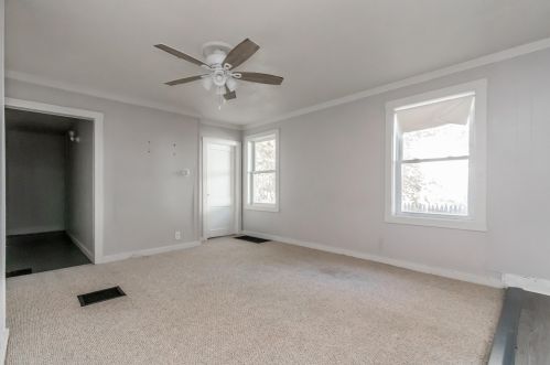 1435 Forest Ave, Portland ME 04103-3385 exterior