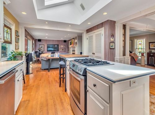 4465 Kings Pt Cir, Atlanta GA 30338-5918 exterior