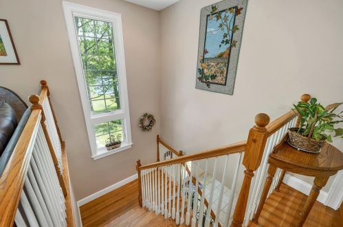 31 Sunset Ave, Concord NH 03301-2730 exterior