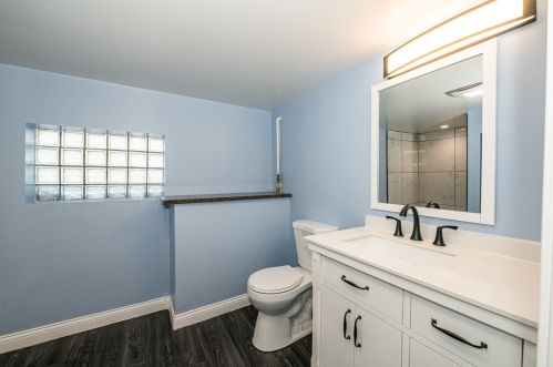 245 18 Ave, Broadview IL 60155-3932 exterior