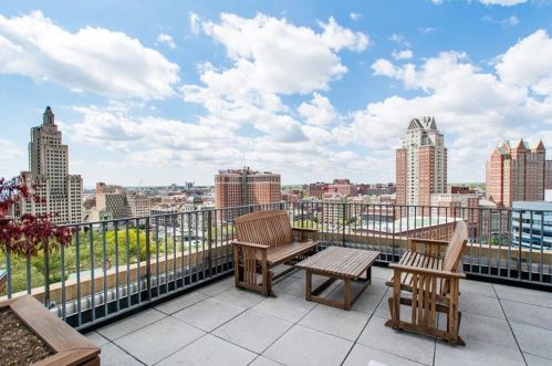 200 Exchange St, Providence RI  02903-2621 exterior