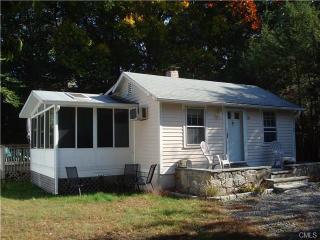 112 Norwalk Rd, Norwalk, CT 06850-4403