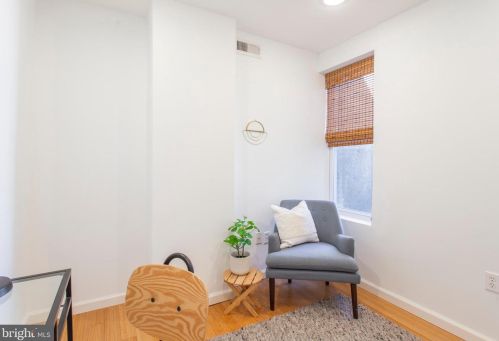 1733 Ellsworth St, Philadelphia PA 19146-3011 exterior