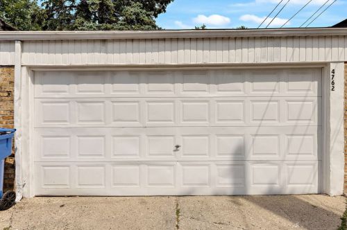 4762 Karlov Ave, Chicago IL 60652-3605 exterior