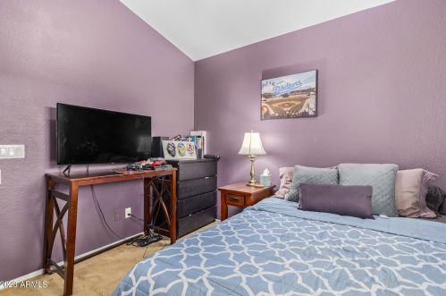 3816 74 Dr, Phoenix AZ 85033-2556 exterior