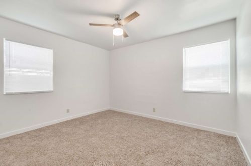 8511 Rose St, Bellflower CA 90706-6376 exterior