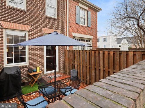 659 Columbus St, Alexandria VA  22314-1848 exterior