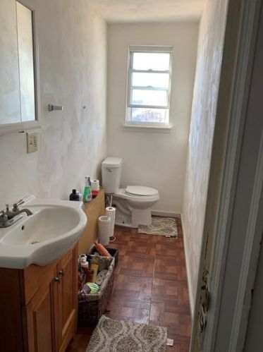 3106 Avalon St, Pittsburgh PA 15219-5721 exterior