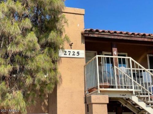 2725 Beck Ln, Phoenix AZ 85032-4255 exterior