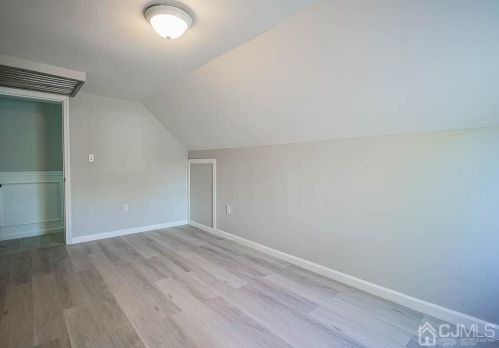 37 Sunrise Rd, Old Bridge NJ  08857-1435 exterior