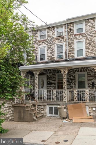 178 Levering St, Philadelphia PA  19127-1435 exterior