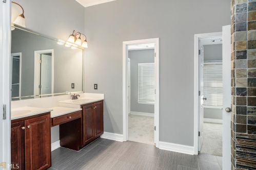 324 Amy Way, Atlanta GA 30349-7048 exterior