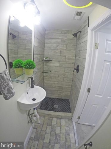 4533 Eads Pl, Washington DC  20019-4764 exterior