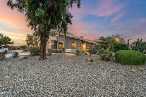 24023 22nd St, Phoenix, AZ 85024-8675