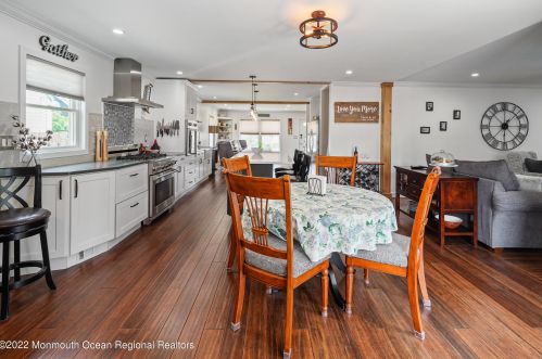 1231 Fleming Ave, Point Pleasant Beach NJ 08742-4040 exterior