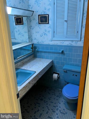 2501 Seibel Dr, Silver Spring MD 20905-4326 exterior