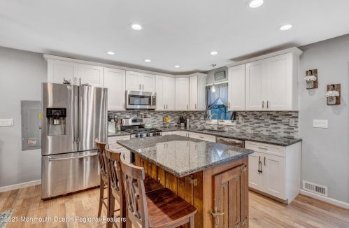 48 Forest Dr, Jackson Twp, NJ 08527-1504