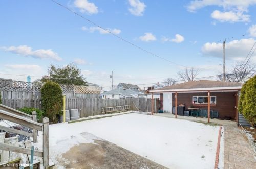 3944 Olcott Ave, Chicago IL 60634-2115 exterior